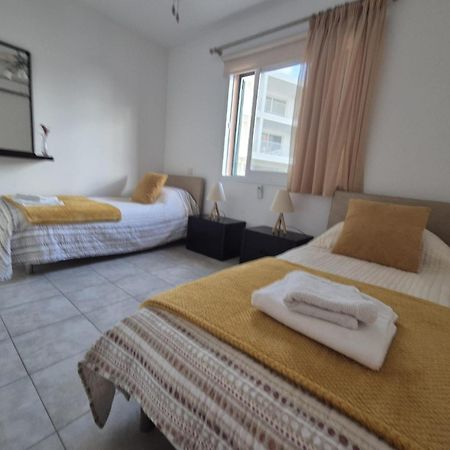 2 Bedroom Townhouse Lower Peyia Paphos Cyprus Exterior foto